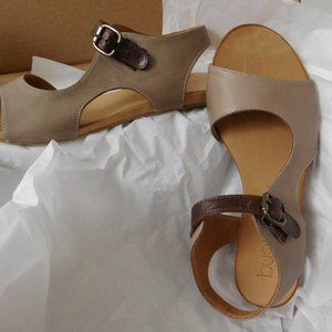 Bueno Women's Sandals
